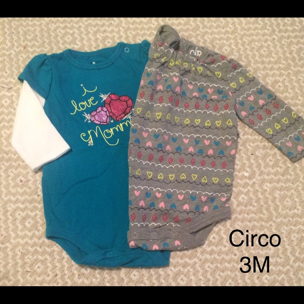 I love mommy onesie set